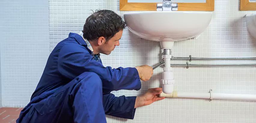 Bathroom Piping & Drain Repair Services in Fort Lauderdale, FL